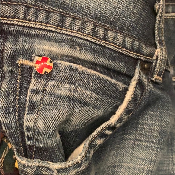 Hudson Bay Jeans - Picture 2 of 5